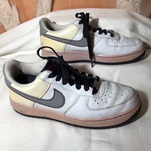 Vintage Nike Air Force 1  Low 07 Silver Doll 315115-102  Women’s Size 7.5